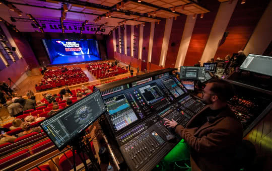 Mastering Control Room